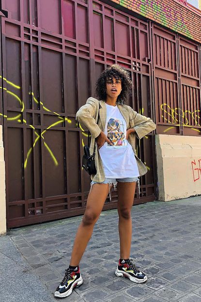 9 French Denim Shorts Outfits That Actually Feel Fresh | Who What Wear