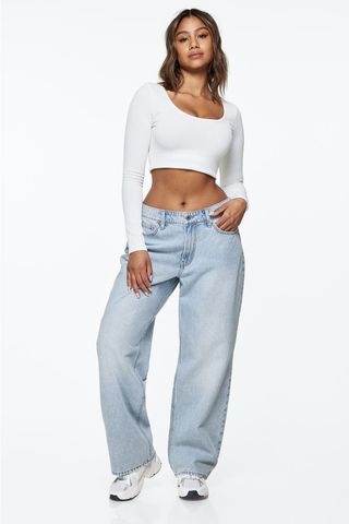 H&M + Curvy Fit 90s Baggy Low Jeans