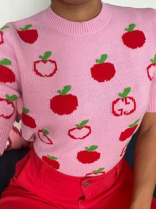 fruit-print-fashion-trend-287881-1592925626262-image