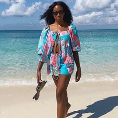 summer-holiday-outfits-287927-1593096115565-square