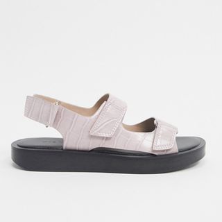 Who What Wear + Axel Flatform Sandals in Lilac Croc