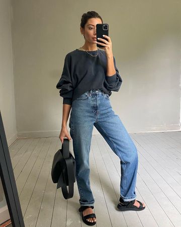 13 Casual Pieces for a Simple Capsule Wardrobe | Who What Wear