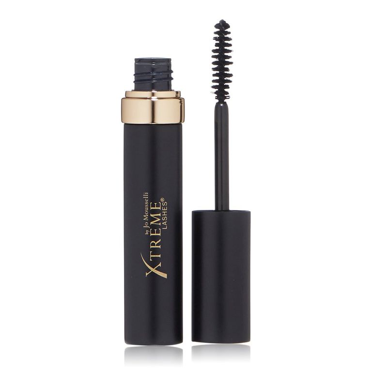 The 13 Best WaterBased Mascaras for Full and Long Lashes Who What Wear