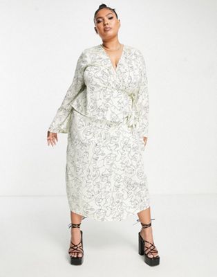 Never Fully Dressed Plus + Oversized Shirt and Midi Skirt Co-Ord in Abstract Face