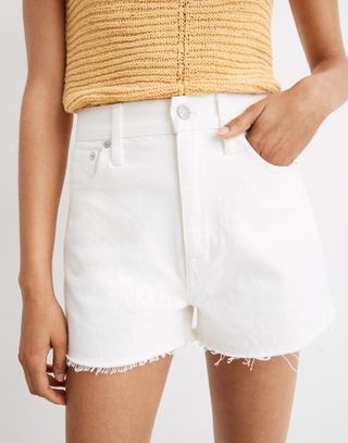 Madewell + The Mom Jean Shorts in Tile White