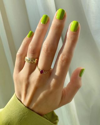 trending-nails-2020-288231-1594924703885-image