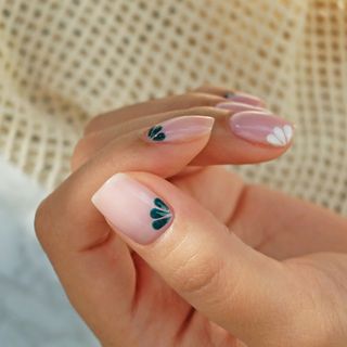 trending-nails-2020-288231-1594924718629-image