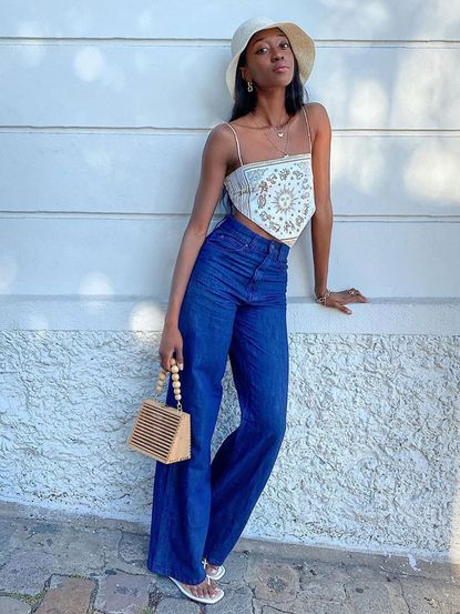 8 Outfits That Are Perfect for Social Distancing Meet-Ups | Who What Wear