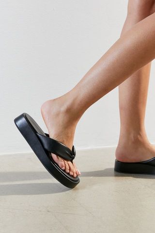 Urban Outfitters + Uo Puffy Thong Sandal