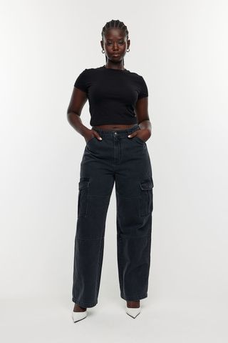 H&M + Curvy Fit Straight High Cargo Jeans