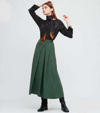 Uniqlo + Rayon Tuck Skirt