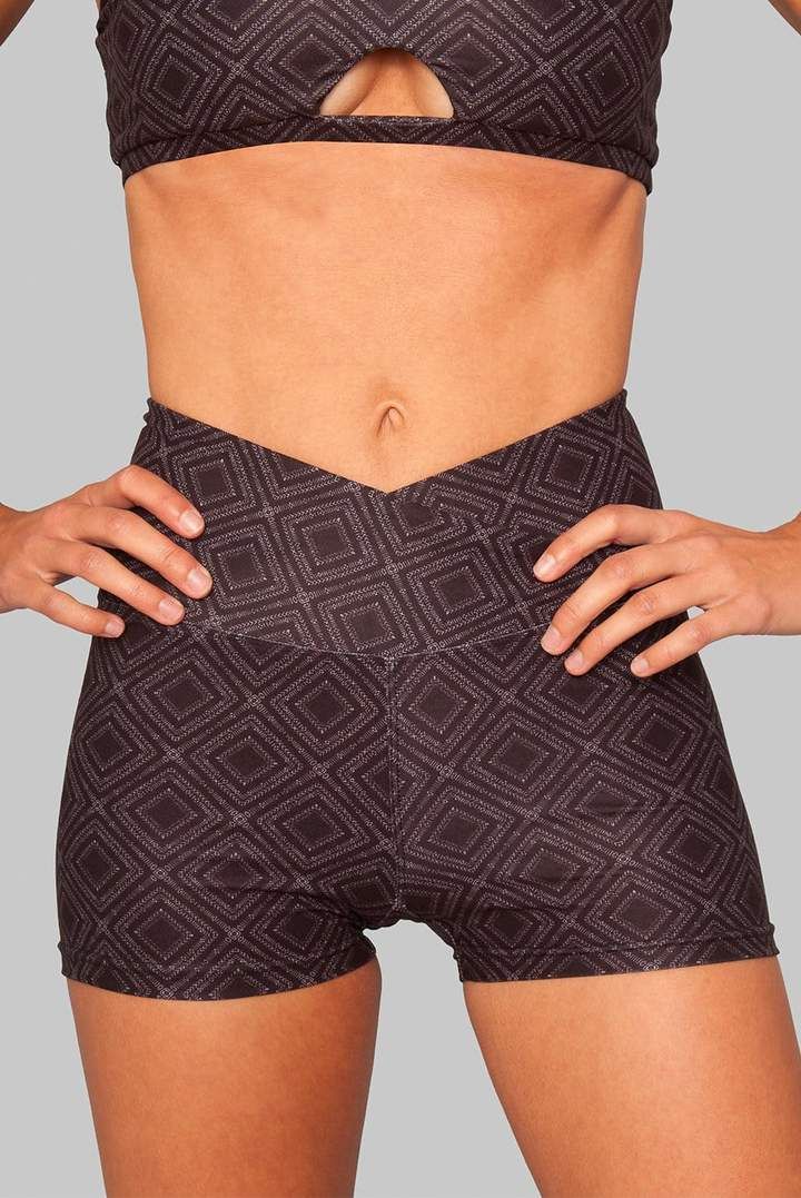 The 8 Best High-Waisted Yoga Shorts on the Internet | Who What Wear