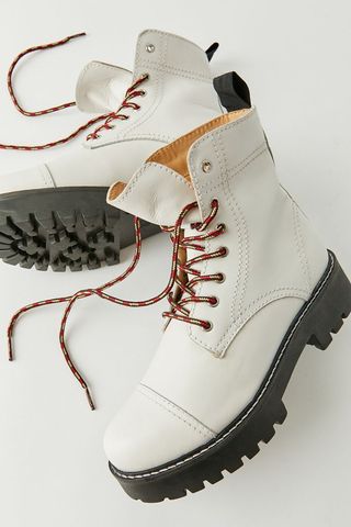 Urban Outfitters + UO Juliette Treaded Lace-Up Boot