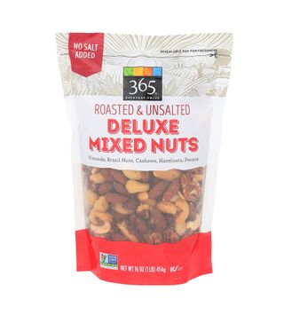 365 Everyday Value + Roasted & Unsalted Deluxe Mixed Nuts