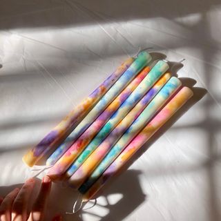 Esh Candle + Tie-Dye Taper Single