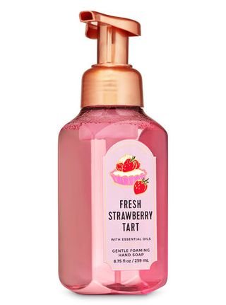 Bath & Body Works + Fresh Strawberry Tart Gentle Foaming Hand Soap