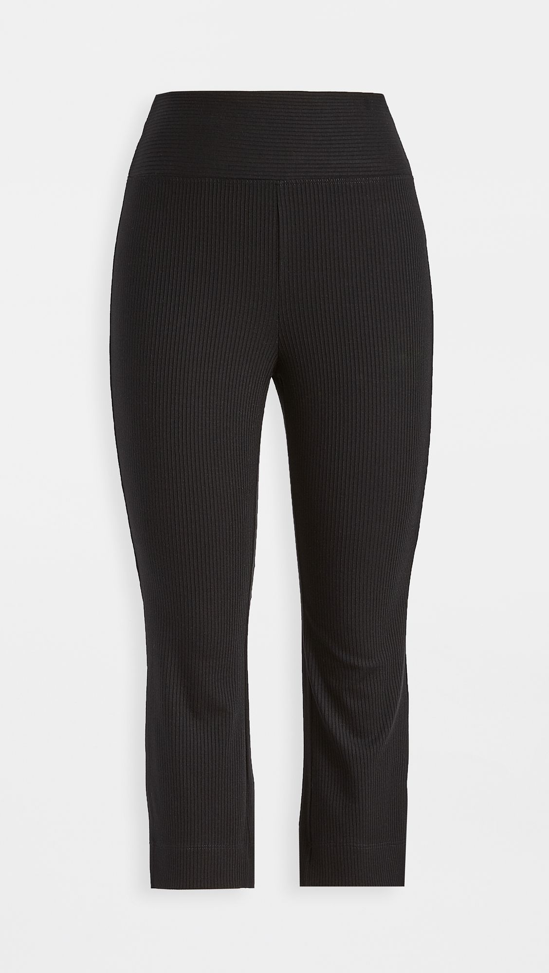 Kendall Jenner Wore the Controversial Capri Legging Trend Who What Wear