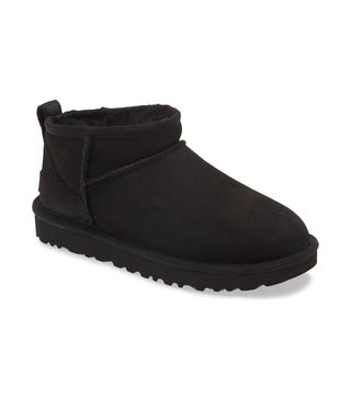 Ugg + Classic Ultra Mini Boots in Black