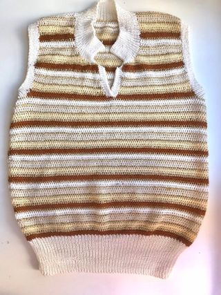 Agogoclothing + Vintage 1970s Knitted Sweater Vest