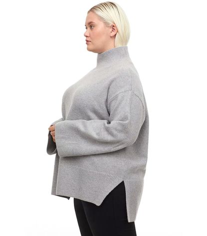 The 24 Best Oversize Sweaters for Women in Every Style | Who What Wear