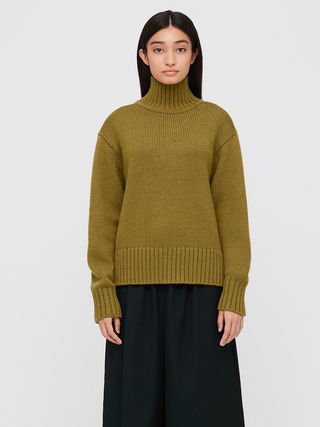 Uniqlo + Turtleneck Long-Sleeve Sweater