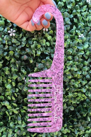 Rizos Curls + Pink Hanging Shower Comb