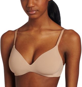 Calvin Klein + Lightly Lined Wirefree Contour Bra