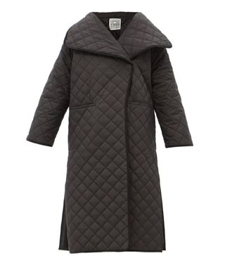Toteme + Signature Oversized Quilted Recycled Shell Coat