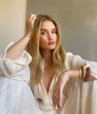 rosie-huntington-whiteley-favorite-beauty-products-289681-1603471325313-main