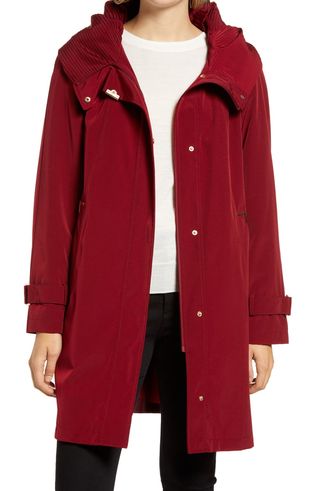Gallery + Pleated Collar Raincoat With Liner