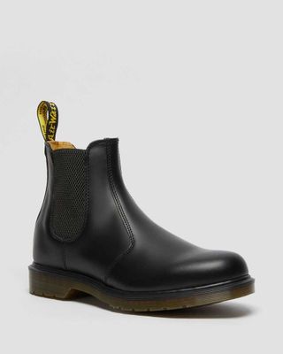 Dr. Martens + 2976 Smooth Leather Chelsea Boots