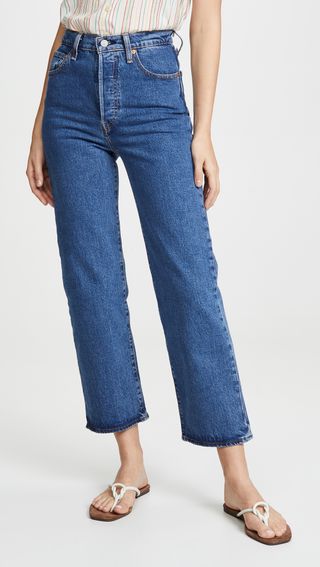 Levi's + Ribcage Straight Ankle Jeans in Georgie