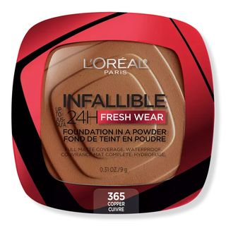 L'Oréal + Infallible 24HR Fresh Wear Foundation in a Powder