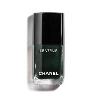 Chanel + Longwear Nail Colour in Deepness