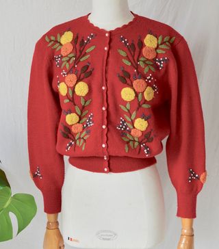 Vintage + Luxurious Wool/Acrylic Mix Knit Cardigan Red