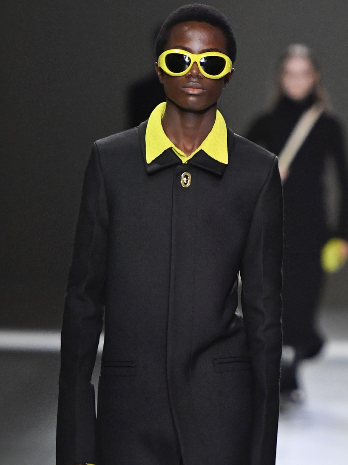70s-collar-trend-289976-1604662898067-image