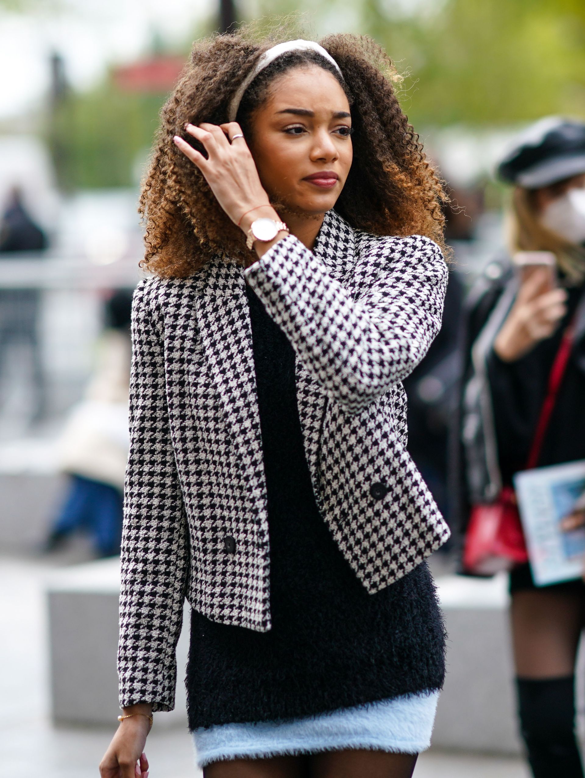 The 23 Best Houndstooth Jackets and How to Style Them | Who What Wear