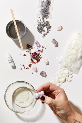 Urban Outfitters + DIY Candle Kit
