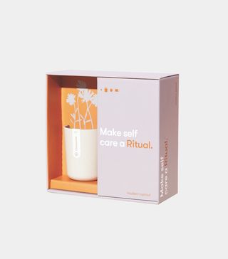 Modern Sprout + Ritual Live Well Gift Set