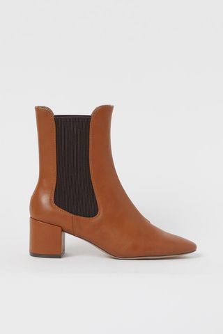 H&M + Pointed-Toe Boots