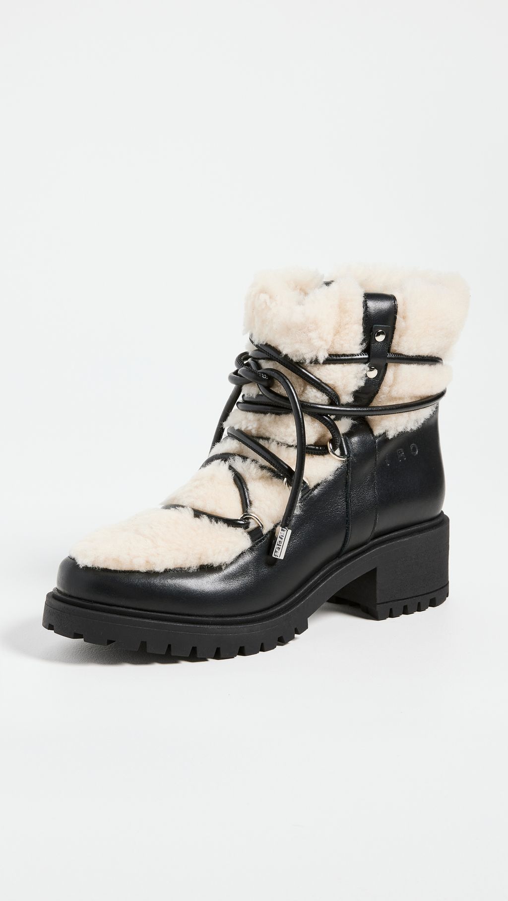 The 31 Coziest Sherpa-Lined Winter Boots (Beyond Uggs) | Who What Wear