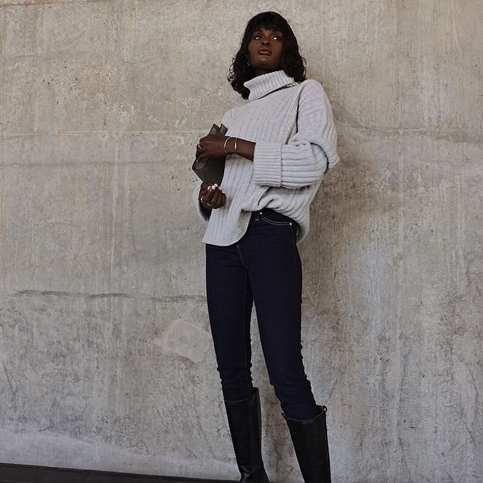 3 Winter Shoe Trends That Look Best With Leggings and Jeans
