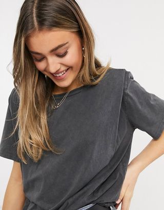 Pull&Bear + Padded Shoulder T-Shirt in Washed Grey