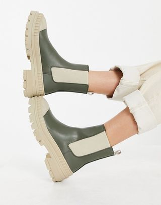 Stradivarius + Ankle Wellie Boot With Contrast Sole in Khaki