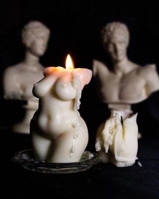 Etsy + Zenia Curvy Lady Candle