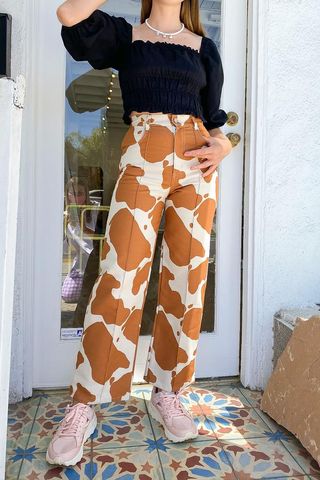 Lisa Says Gah + Robyn Jeans in Brown/Ivory Cow