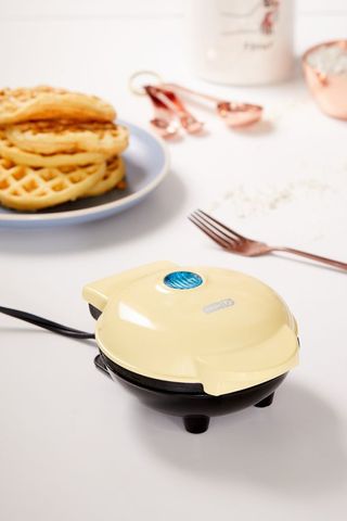 Dash + Mini Waffle Maker