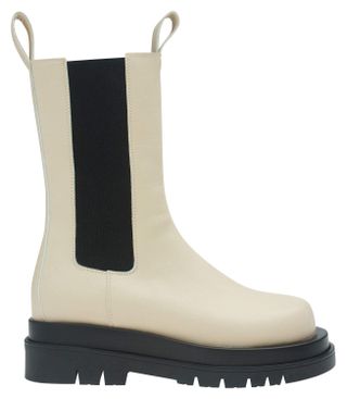 Annakastle + Mid-Calf Chelsea Boot Pull-On Lug Sole Boots