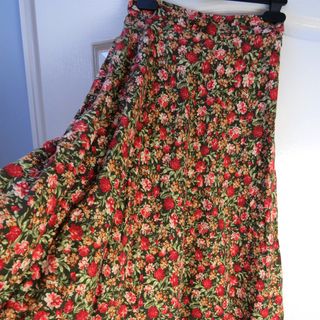 Vintage Laura Ashley + Floral Prairie Skirt