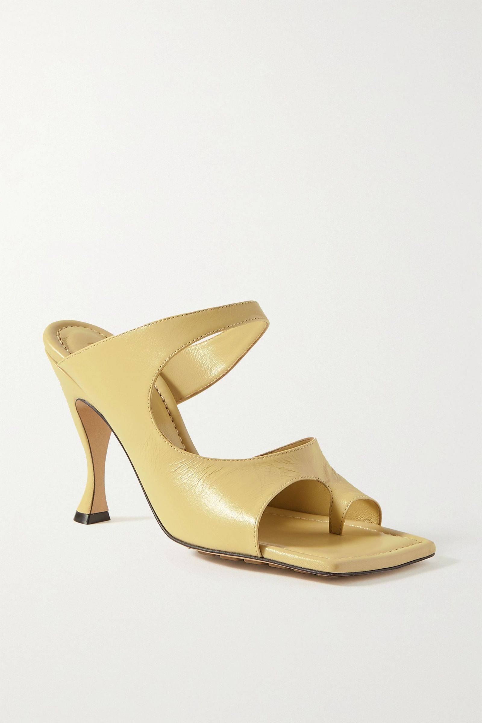 trendy shoes in 2021